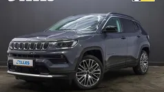 Grijs Gebruikt 2022 Jeep Compass Limited SUV | € 23.795 (Goede deal)