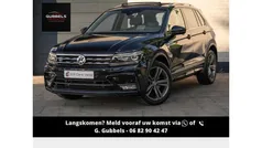 Zwart Gebruikt 2017 VW Tiguan R-line SUV | € 27.999 (Eerlijke prijs)