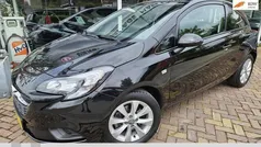 Zwart Gebruikt 2017 Opel Corsa Edition Hatchback | € 9.750 (Eerlijke prijs)