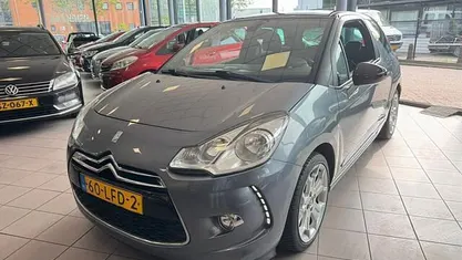 Grijs Gebruikt 2010 Citroën DS3 Sport Chic Hatchback | € 2.650 (Eerlijke prijs)