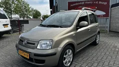 Beige, metallic lak Gebruikt 2011 Fiat Panda Hatchback | € 3.450 (Eerlijke prijs)