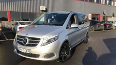 Grijs Gebruikt 2016 Mercedes V220 Avantgarde MPV | € 27.999 (Goede deal)