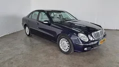 Blauw Gebruikt 2002 Mercedes E220 Sedan | € 1.450 (Goede deal)