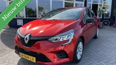 Gebruikt 2020 Renault Clio V Life Hatchback | € 11.450 (Eerlijke prijs)
