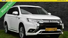 Wit Gebruikt 2019 Mitsubishi Outlander P-HEV SUV | € 21.920 (Eerlijke prijs)