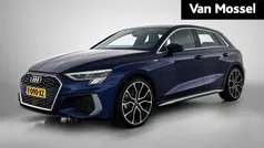 Blauw Gebruikt 2023 Audi A3 Sportback S-Line Hatchback | € 31.900 (Eerlijke prijs)