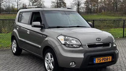 Grijs Gebruikt 2011 Kia Soul SUV | € 3.499 (Eerlijke prijs)