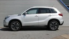 Grijs Gebruikt 2020 Suzuki Vitara Style SUV | € 19.945 (Eerlijke prijs)