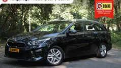 Zwart Gebruikt 2019 Kia Ceed Hatchback | € 13.250 (Eerlijke prijs)
