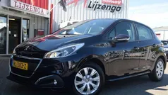 Blauw, metallic lak Gebruikt 2018 Peugeot 208 Hatchback | € 7.888 (Eerlijke prijs)
