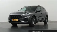 Gebruikt 2022 Ford Kuga ST-Line SUV | € 29.435 (Eerlijke prijs)