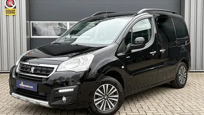 Zwart (metallic) Occasion 2018 Peugeot Partner Tepee Active MPV | € 12.450 (Eerlijke prijs)
