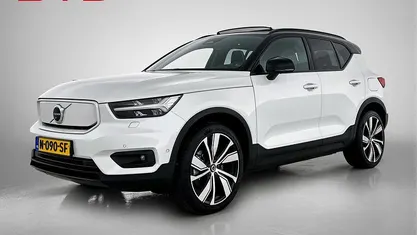 Wit Occasion 2021 Volvo XC40 Pro SUV | € 21.945 (Eerlijke prijs)