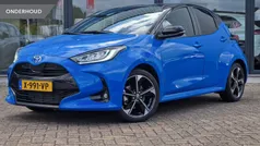 Blauw Gebruikt 2024 Toyota Yaris Hybrid Edition Hatchback | € 28.950 (Super prijs)