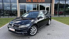 Zwart Gebruikt 2020 VW Golf VII Highline Stationwagen | € 21.645 (Eerlijke prijs)