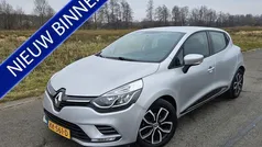 Grijs Gebruikt 2016 Renault Clio IV Zen Hatchback | € 8.750 (Eerlijke prijs)