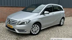 Zilver Gebruikt 2012 Mercedes B200 MPV | € 11.945 (Eerlijke prijs)