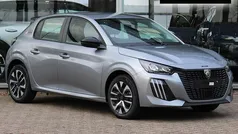 Gebruikt 2025 Peugeot 208 Style Hatchback | € 24.990 (Super prijs)