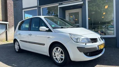 Occasion Renault Scénic II 135 PK (99 kW) 2008 Wit MPV