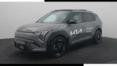 Grijs Gebruikt 2024 Kia EV3 4 SUV | € 47.940 (Eerlijke prijs)