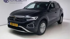 Gebruikt 2025 VW T-Roc Edition SUV | € 28.950 (Eerlijke prijs)