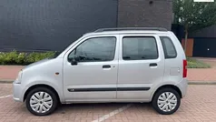 Grijs Gebruikt 2005 Suzuki Wagon R GLX Hatchback | € 1.550 (Goede deal)