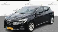 Zwart metallic Gebruikt 2022 Renault Clio V Intens Hatchback | € 18.950 (Goede deal)