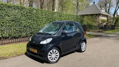 Zwart Gebruikt 2009 Smart ForTwo Coupé Pure Coupé | € 2.449 (Goede deal)