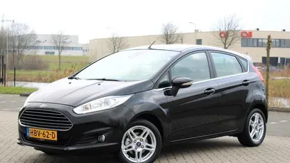 Occasion Ford Fiesta Titanium 101 PK (74 kW) 2015 Zwart Hatchback