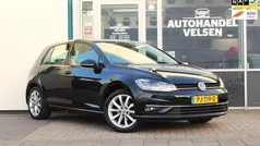 Zwart Gebruikt 2017 VW Golf VII Highline Hatchback | € 15.990 (Eerlijke prijs)
