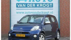 Blauw (metallic) Gebruikt 2007 Daihatsu Sirion Hatchback | € 2.995 (Eerlijke prijs)