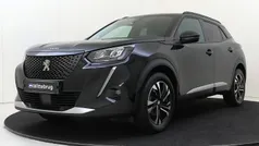 Zwart Gebruikt 2021 Peugeot 2008 Allure SUV | € 19.725 (Eerlijke prijs)