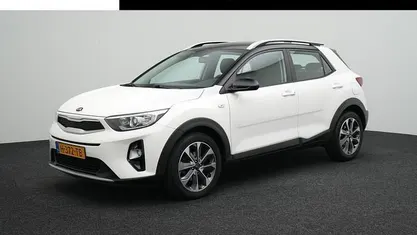 Wit Gebruikt 2020 Kia Stonic SUV | € 15.940 (Eerlijke prijs)