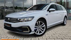 Wit Gebruikt 2020 VW Passat Business Stationwagen | € 24.900 (Eerlijke prijs)