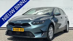 Gebruikt 2022 Kia Ceed Hatchback | € 19.400 (Eerlijke prijs)
