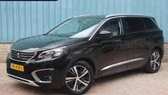 Zwart Gebruikt 2017 Peugeot 5008 Allure Premium MPV | € 18.945 (Eerlijke prijs)