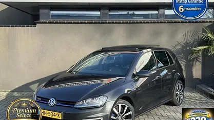 Occasion 2015 VW Golf VII GTE Hatchback | € 11.950 (Eerlijke prijs)