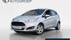 Grijs Gebruikt 2017 Ford Fiesta Style Hatchback | € 9.445 (Eerlijke prijs)