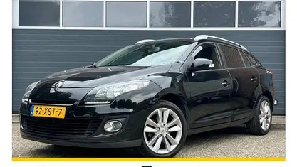 Zwart Gebruikt 2012 Renault Mégane GrandTour Expression Stationwagen | € 3.994 (Eerlijke prijs)
