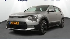 Gebruikt 2024 Kia e-Niro Light SUV | € 35.950 (Eerlijke prijs)
