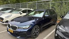 Blauw Gebruikt 2022 BMW 530e M Sport Stationwagen | € 36.945 (Eerlijke prijs)