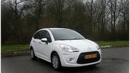 Wit Occasion 2013 Citroën C3 Attraction Hatchback | € 3.750 (Goede deal)