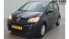 Zwart Gebruikt 2018 VW up! Executive Hatchback | € 7.500 (Goede deal)