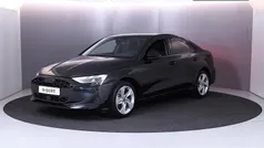 Zwart Gebruikt 2025 Audi A3 Advanced Sedan | € 36.849 (Eerlijke prijs)