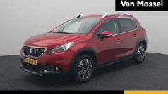 Rood Gebruikt 2017 Peugeot 2008 Allure SUV | € 12.940 (Eerlijke prijs)
