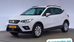 Wit, metallic lak Gebruikt 2018 Seat Arona Style SUV | € 12.445 (Eerlijke prijs)