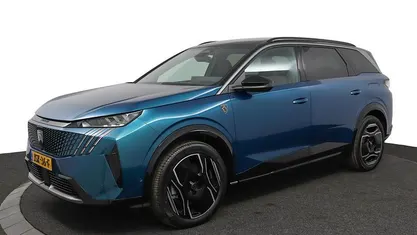 Nieuw Peugeot e-5008 Avantage 156 kW (213 PK) 2025 Blauw SUV
