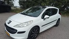 Wit Gebruikt 2009 Peugeot 207 Stationwagen | € 2.499 (Eerlijke prijs)