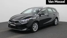 Zwart Gebruikt 2023 Kia Ceed Sportswagon Stationwagen | € 20.900 (Eerlijke prijs)