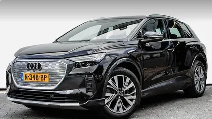 Zwart Gebruikt 2021 Audi Q4 e-tron Advanced Plus SUV | € 19.940 (Eerlijke prijs)